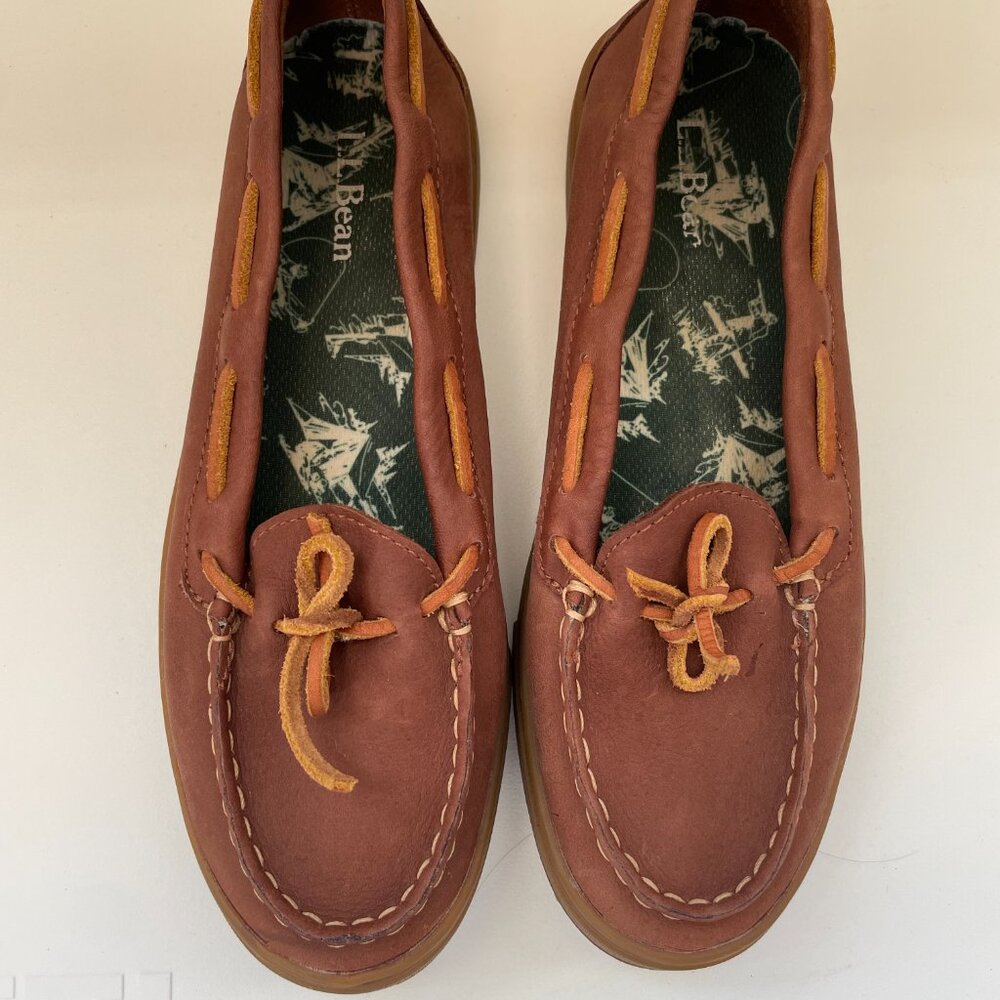 L.L. Bean Women's Brown Leather Slip On Loafers Size 8 - Picture 2 of 7
